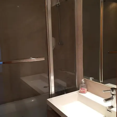 Be Lisbon Residence Laranjeiras Quarto em Acomodações Particulares *